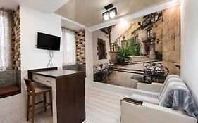 Club Suite Near Deribasovskaya